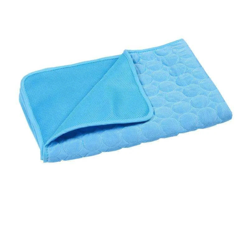 Cooling Summer Pet Bed MatDescription:
Keep your furry friends cool and comfortable this summer with this breathable, washable dog mat. Perfect for pets of all sizes, whether at home or on tRegal Pet PalaceRegal Pet PalaceCooling Summer