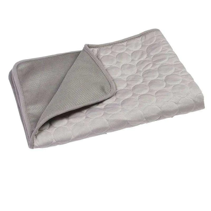 Cooling Summer Pet Bed MatDescription:
Keep your furry friends cool and comfortable this summer with this breathable, washable dog mat. Perfect for pets of all sizes, whether at home or on tRegal Pet PalaceRegal Pet PalaceCooling Summer