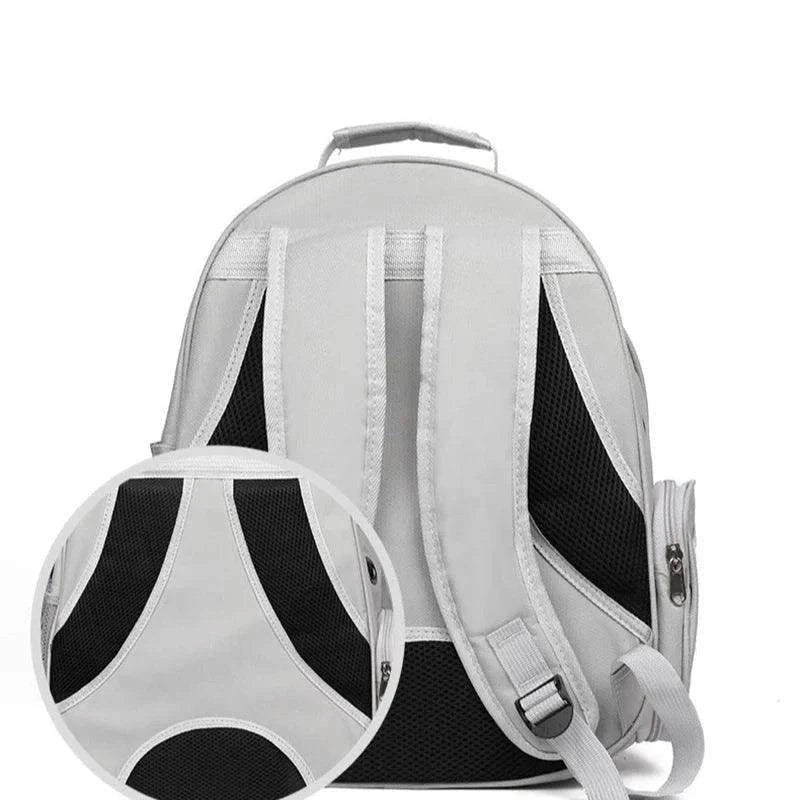 Transparent Cat Travel BackpackDescription:
Turn every outing into an adventure! This breathable, lightweight backpack gives your cat a panoramic view while keeping them safe and comfortable on tRegal Pet PalaceRegal Pet PalaceCat Travel Backpack