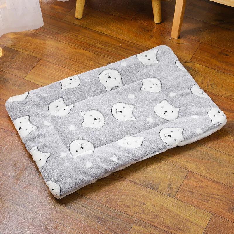 Cozy Flannel Cat Sleeping Mat