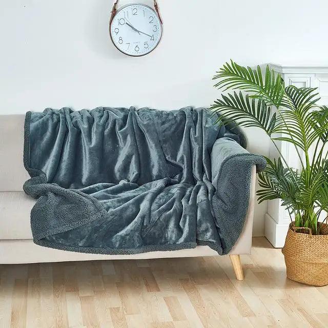 Luxury Shaggy Winter Blanket