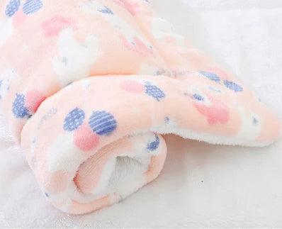 Cozy Bear Pattern Pet Bed