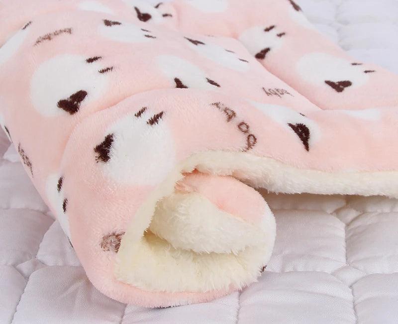 Cozy Bear Pattern Pet Bed
