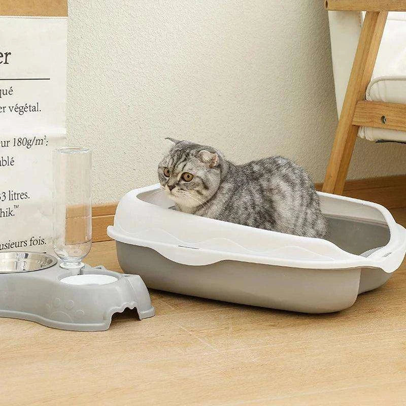 Spatter-Proof Semi-Enclosed Litter BoxDescription:
Say goodbye to messy floors! This semi-enclosed litter box keeps your cat’s space clean and your home odor-free while providing comfort and privacy forRegal Pet PalaceRegal Pet PalaceSpatter-Proof Semi-Enclosed
