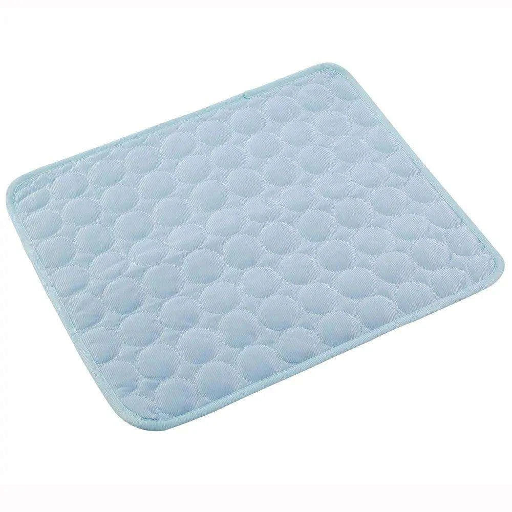 Cooling Mat for PetsDescription:
Beat the summer heat! Keep your pets cool and comfortable with this extra-large cooling mat, designed to keep them relaxed and happy all season long.
Regal Pet PalaceRegal Pet PalaceCooling Mat