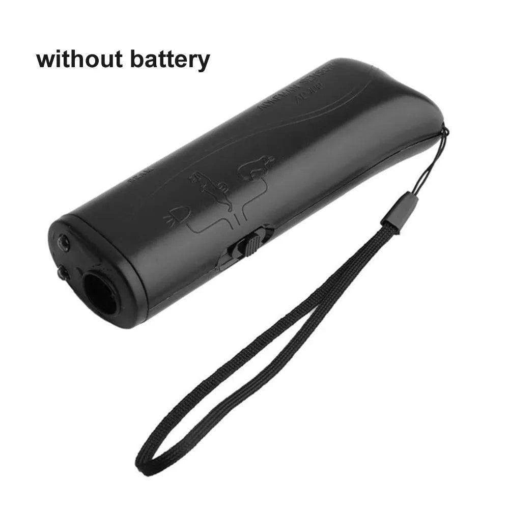 Ultrasonic Dog Repeller DeviceDescription:
Stay safe from aggressive animals! This ultrasonic dog chaser uses sound and an LED flashlight to deter threats, making walks, jogs, and outdoor advenRegal Pet PalaceRegal Pet PalaceUltrasonic Dog Repeller