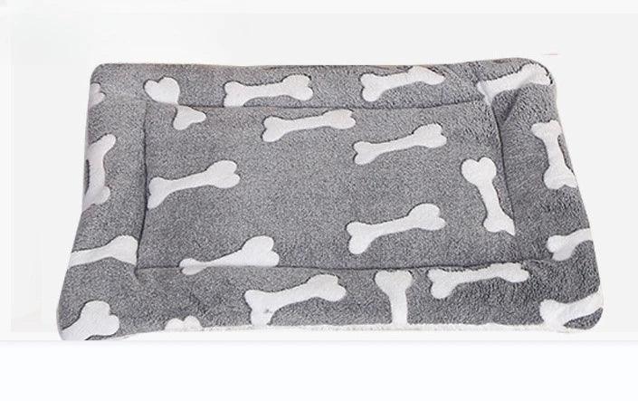 Cozy Bear Pattern Pet Bed