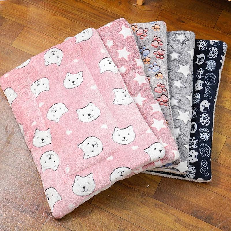 Cozy Flannel Cat Sleeping Mat