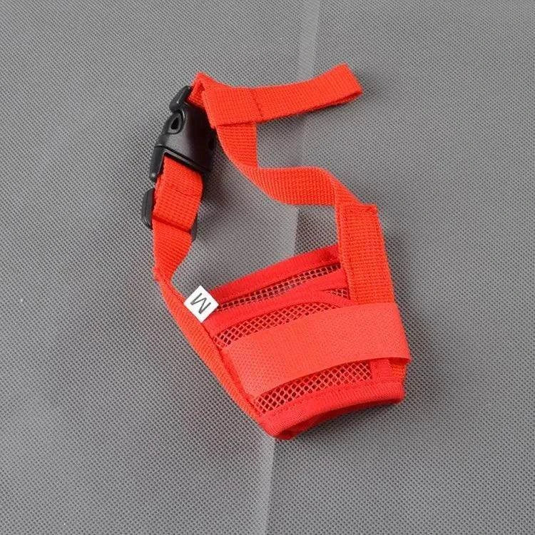 Adjustable Breathable Dog MuzzleDescription:
Keep your dog calm and safe! This breathable, adjustable muzzle gently discourages barking and chewing while ensuring comfort, making walks and vet visRegal Pet PalaceRegal Pet PalaceAdjustable Dog Muzzle