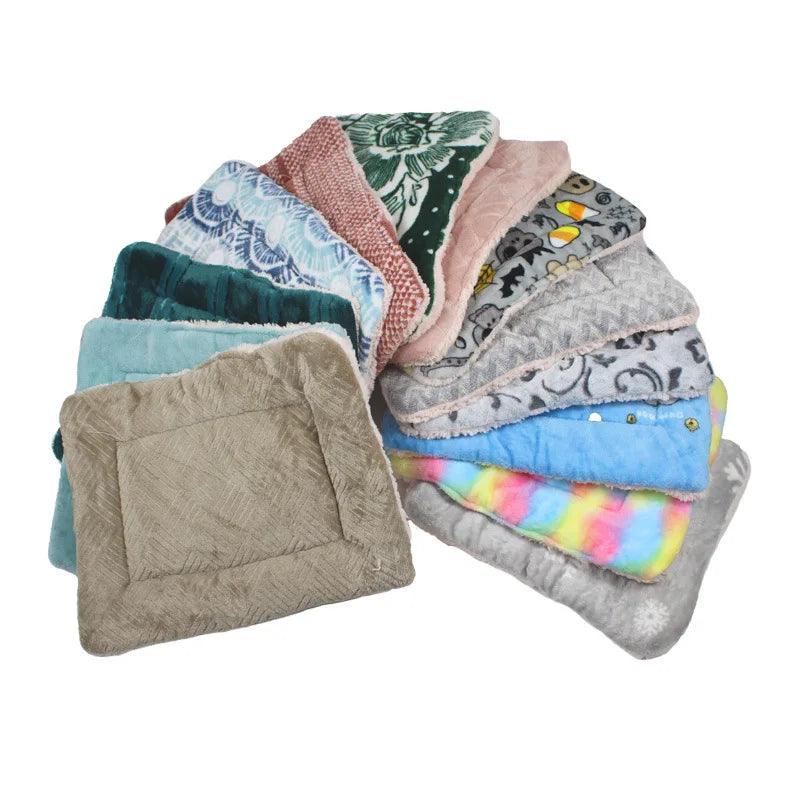 Cozy Plush Cat Bed Mat