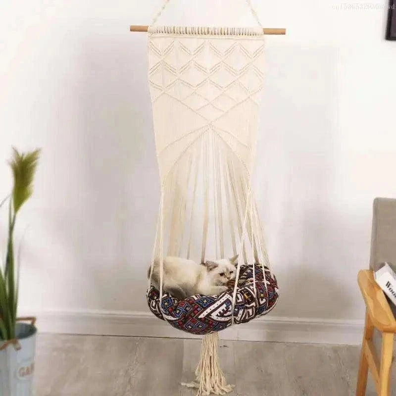 Soft Hanging Bed SwingDescription:
Treat your furry friend to the perfect nap spot with this cozy hanging bed. Its soft mesh material offers comfort and support, making it ideal for catsRegal Pet PalaceRegal Pet PalaceSoft Hanging Bed