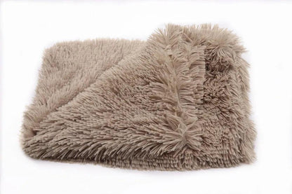Winter Cozy Pet Bed Mat