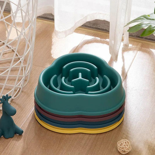 Star Shaped Slow Feeder Bowl