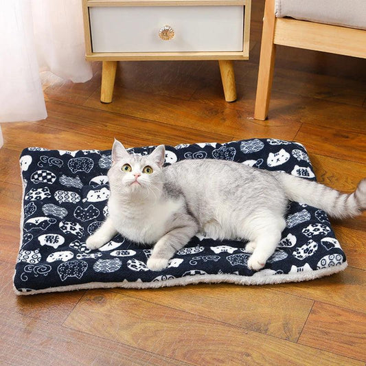 Cozy Flannel Cat Sleeping Mat