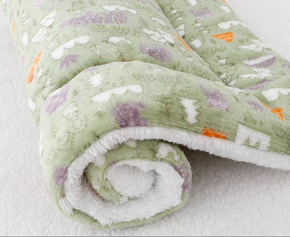 Cozy Bear Pattern Pet Bed