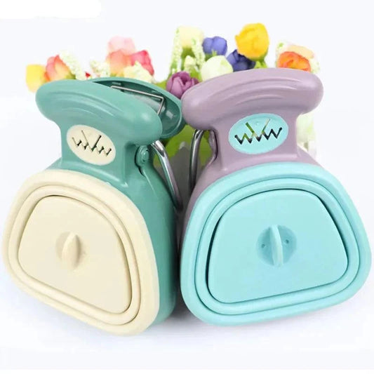 Foldable Dog Poop ScooperDescription:

Keep your walks clean and hassle-free with this travel-friendly foldable scooper. Convenient, portable, and mess-free – making cleaning up after your dRegal Pet PalaceRegal Pet PalaceFoldable Dog
