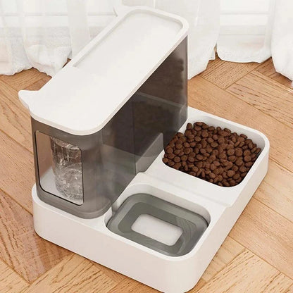 Automatic pet feeder with wet and dry food separation, water refill system, and non-slip design.