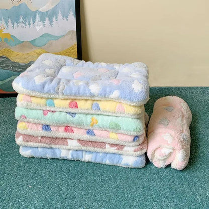 Cozy Plush Cat Bed Mat